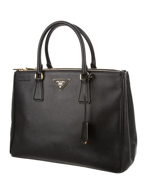 prada saffiano lux double zip zipper|Review: Prada Saffiano Lux / Galleria Double Zip Tote Bag.